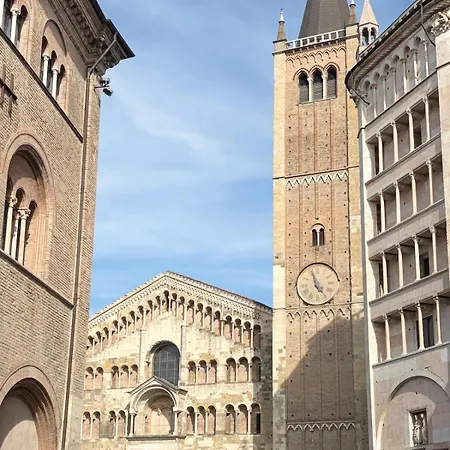 Aura Apartment Parma