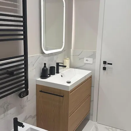 Aura Apartment Parma